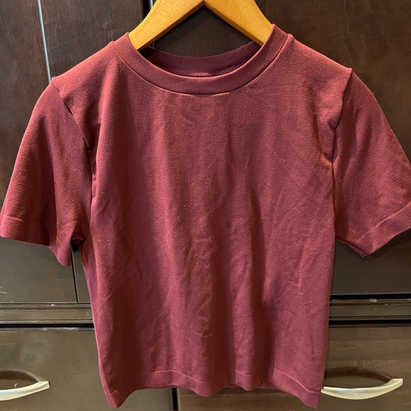 A New Day Maroon Cropped T-Shirt Size M - Picture 1 of 4